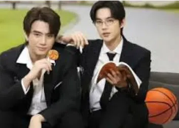 给死对头当家教：剧情揭秘